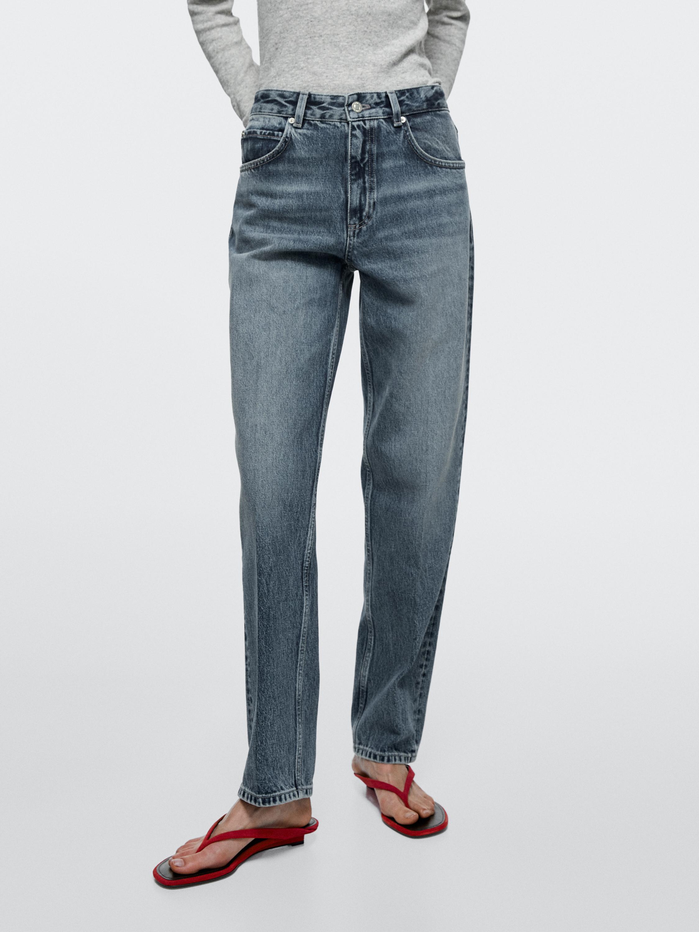 High-waist relaxed fit barrel jeans